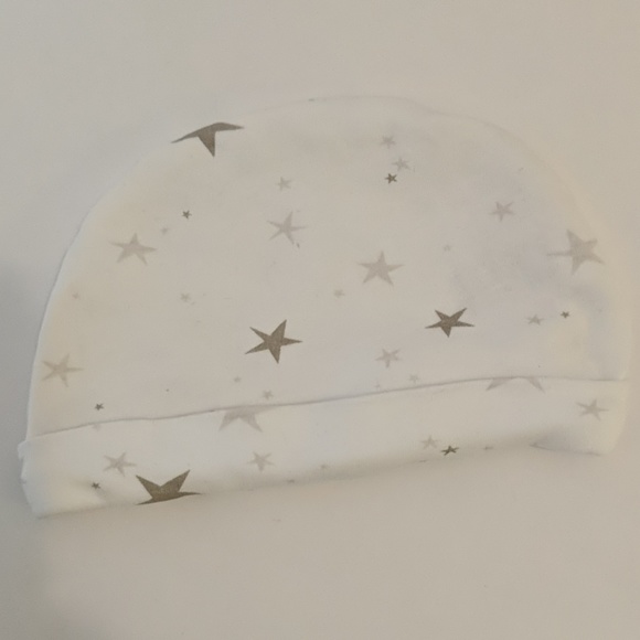 NEWBORN LOT OF 2 HATS - Picture 3 of 3